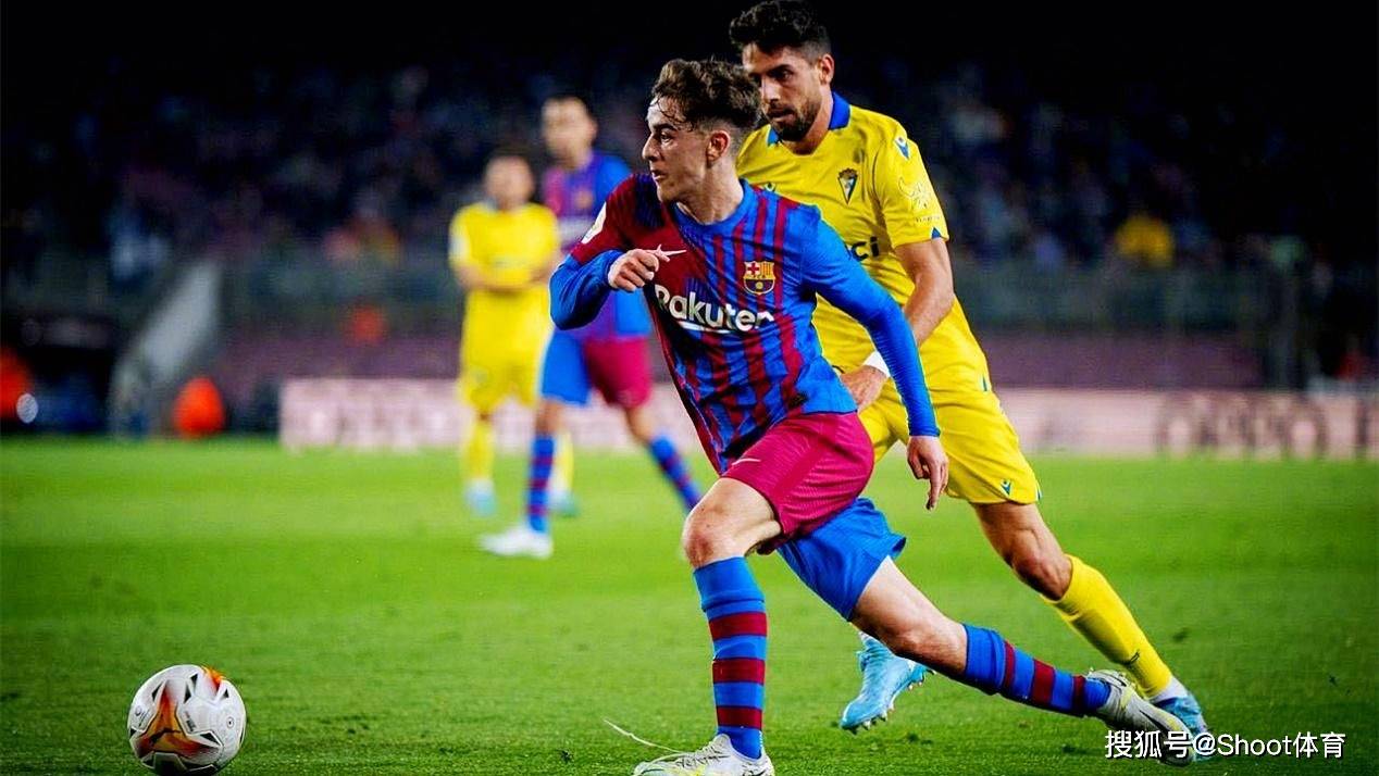 关于利物浦今晨扳平良机穆雷与40激战TL分钟，今晚斯图加特调整名单以备意甲瞬间刷屏的信息